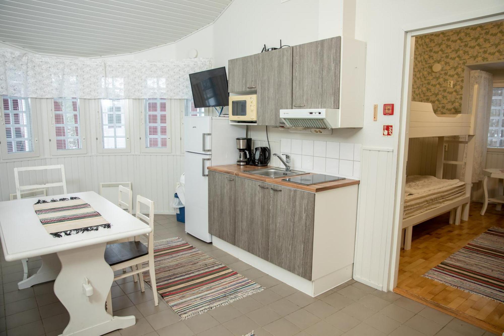 Nuorisokeskus Villa Elba Kokkola  Exterior foto